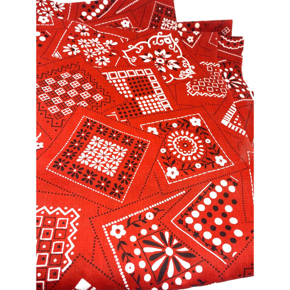 Red Bandana Fabric Piece Uncut 88" x 44" 2+ Yards Vintage White Paisley - Picture 1 of 3